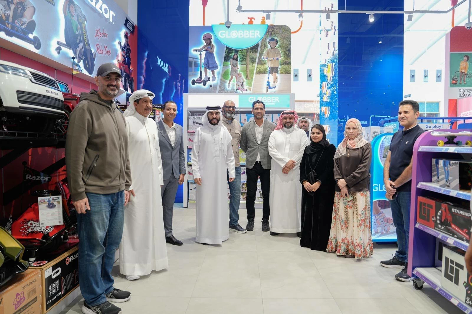 الوكيل المساعد للرقابة والموارد يفتتح الفرع الجديد لـ&laquo;تويز آر إس&raquo; في مجمع مراسي البحرين