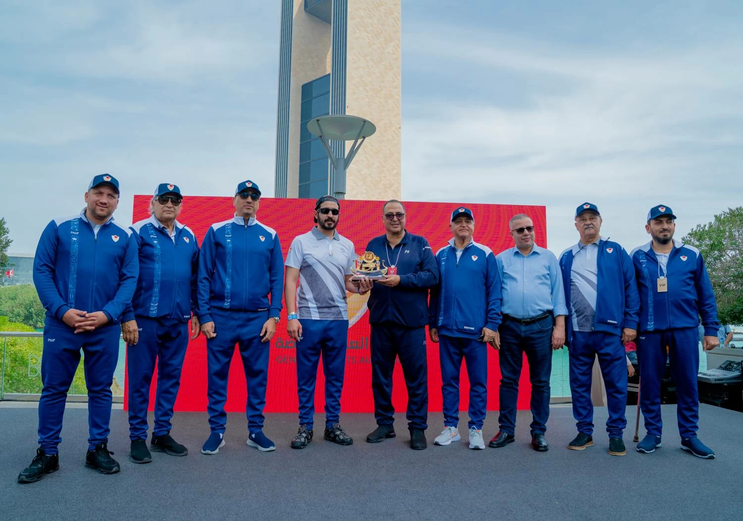 خالد بن حمد يرعى فعالية يوم البحرين الرياضي بخليج البحرين