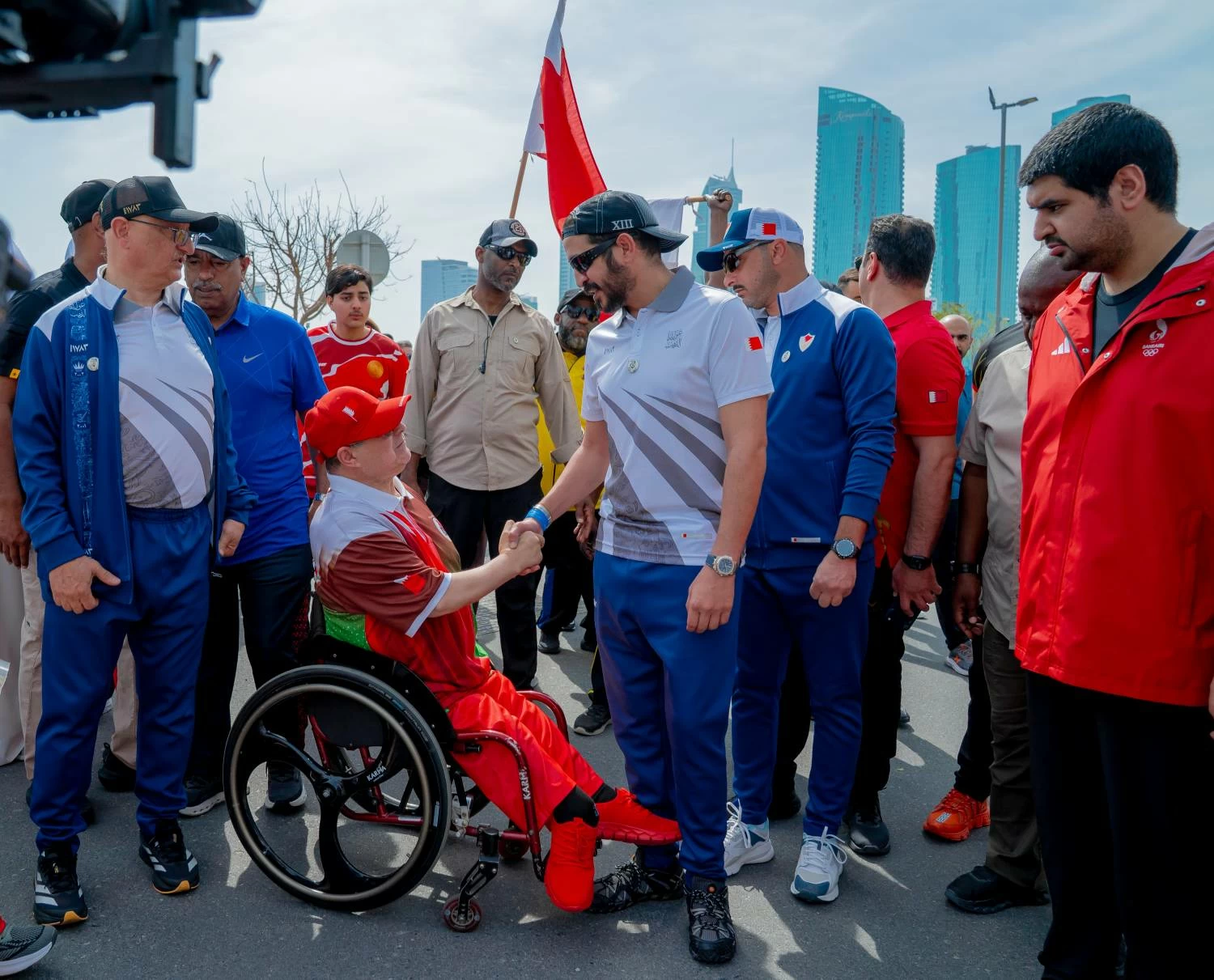 خالد بن حمد يرعى فعالية يوم البحرين الرياضي بخليج البحرين