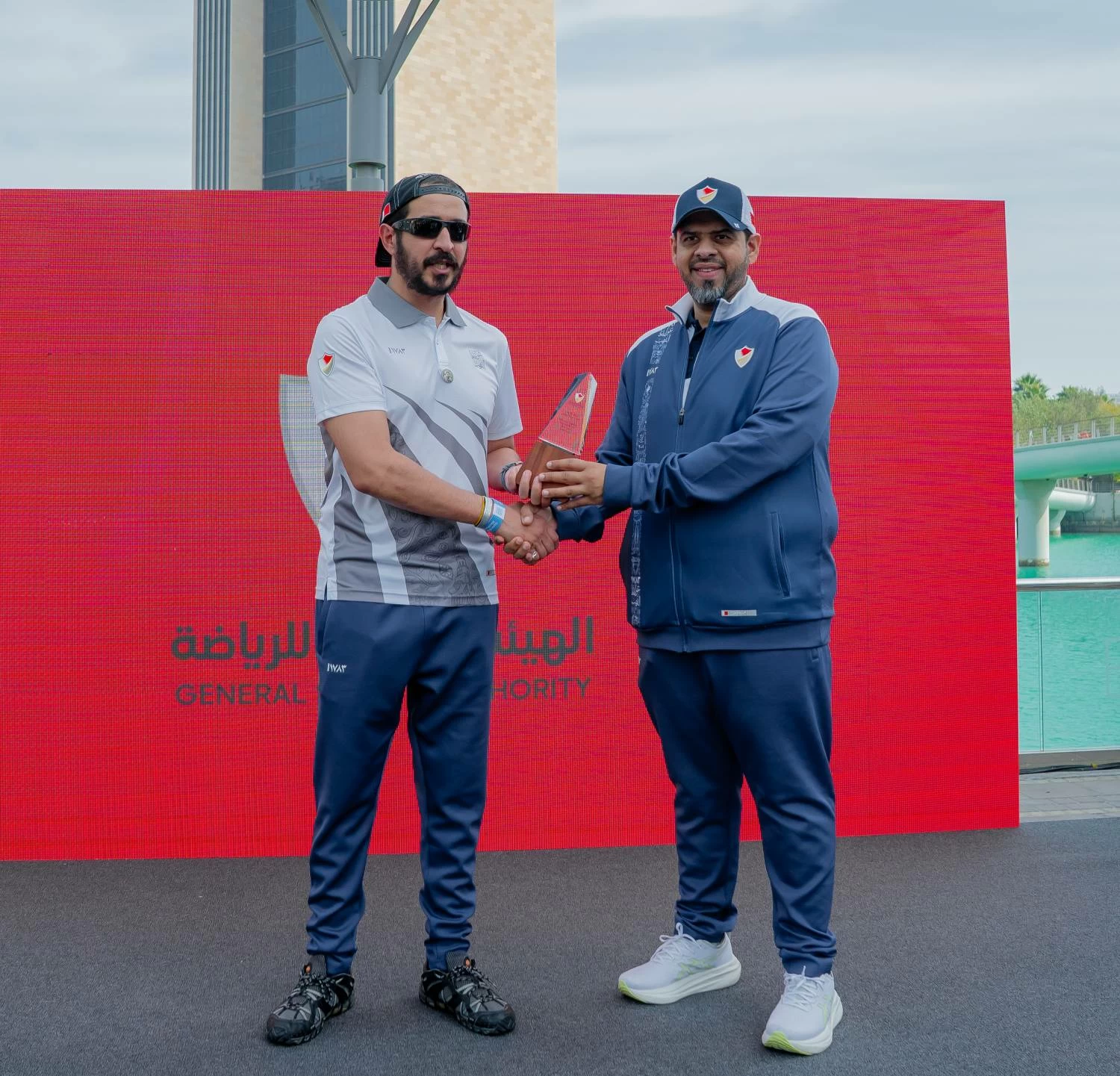 خالد بن حمد يرعى فعالية يوم البحرين الرياضي بخليج البحرين