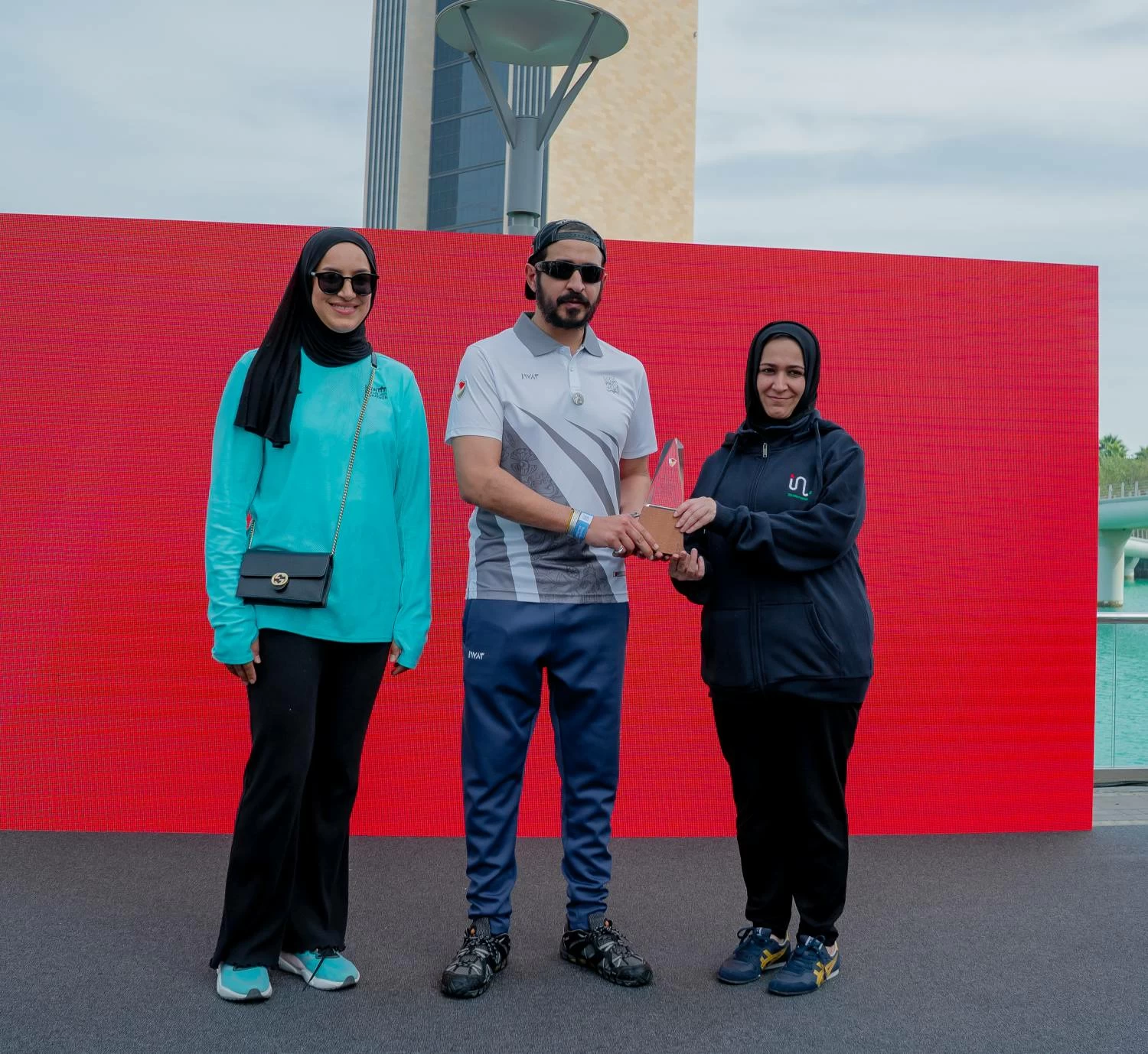 خالد بن حمد يرعى فعالية يوم البحرين الرياضي بخليج البحرين