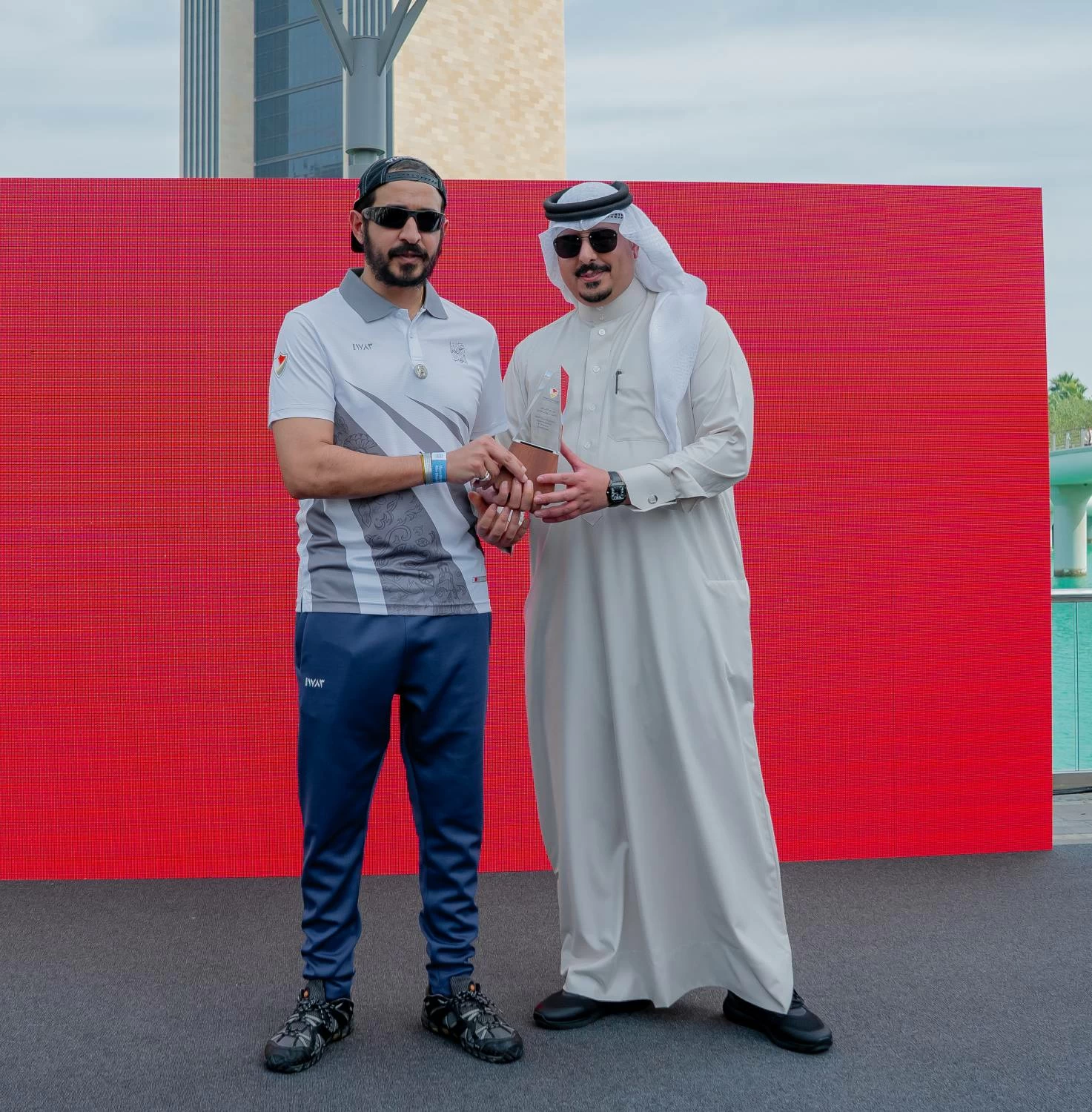 خالد بن حمد يرعى فعالية يوم البحرين الرياضي بخليج البحرين