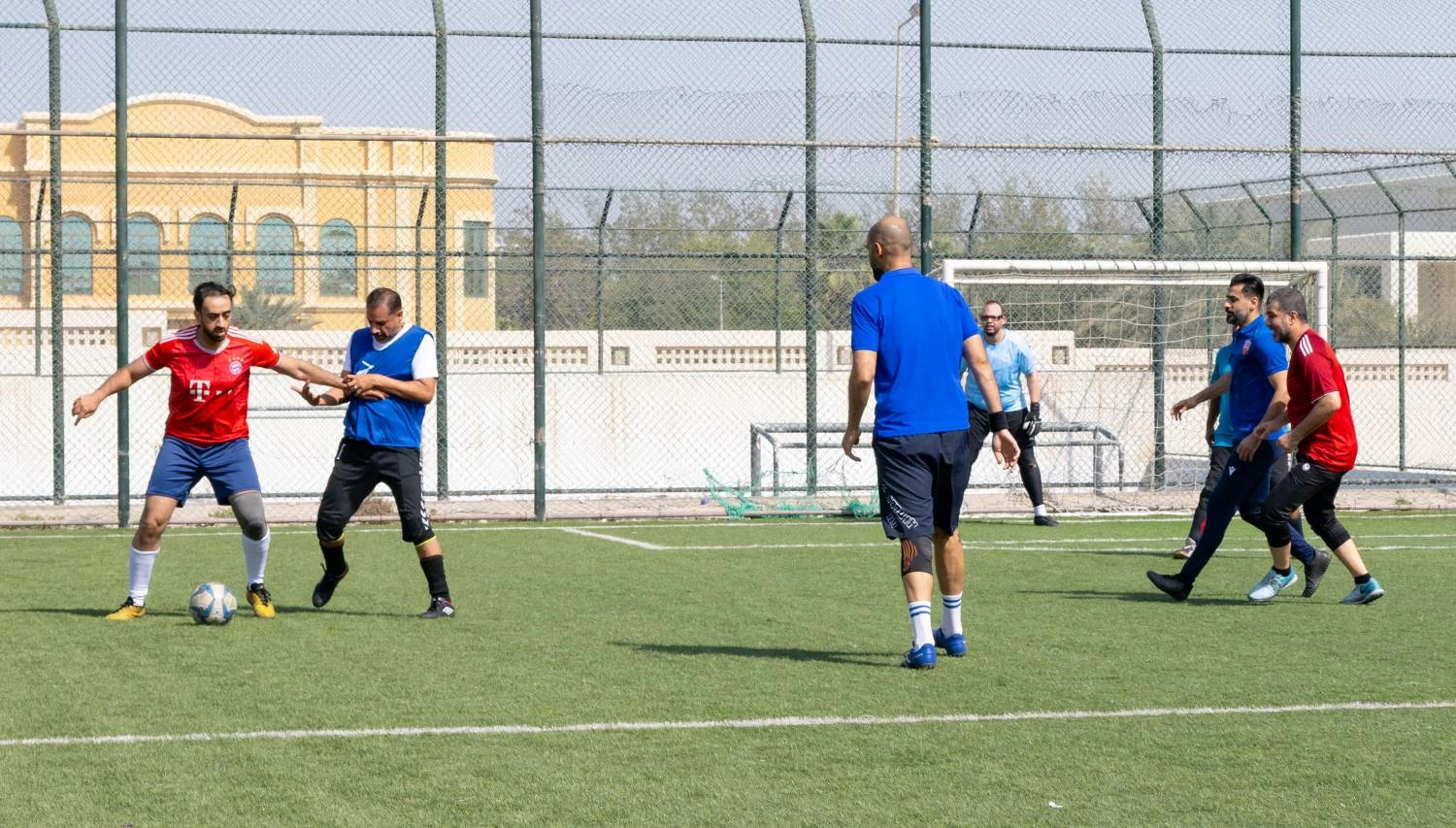 وزير الإعلام: اليوم الرياضي يجسد نهجًا وطنيًا لبناء مجتمع حيوي ومتوازن