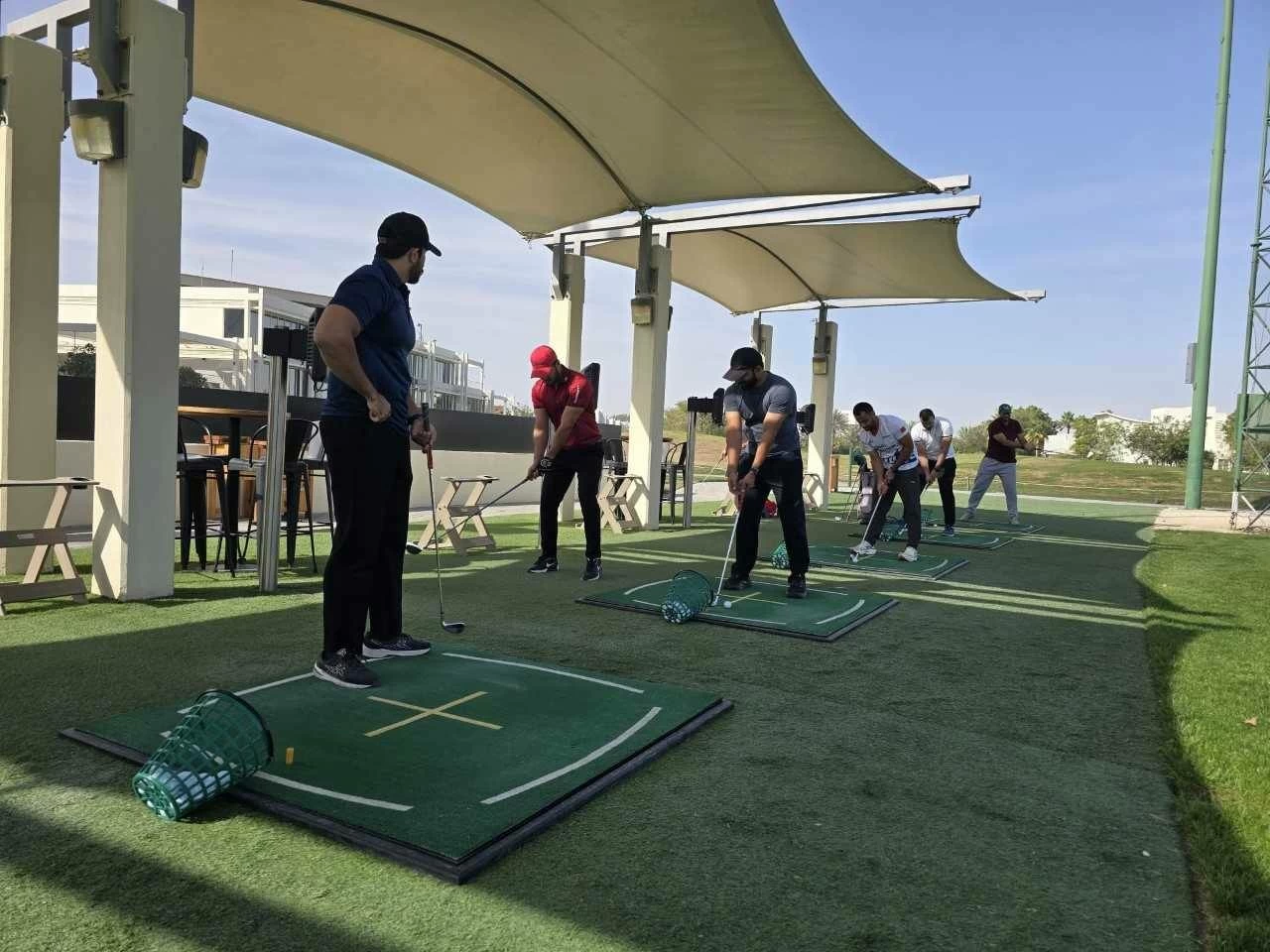 إدارات وزارة الداخلية تشارك في فعاليات اليوم الرياضي 2026