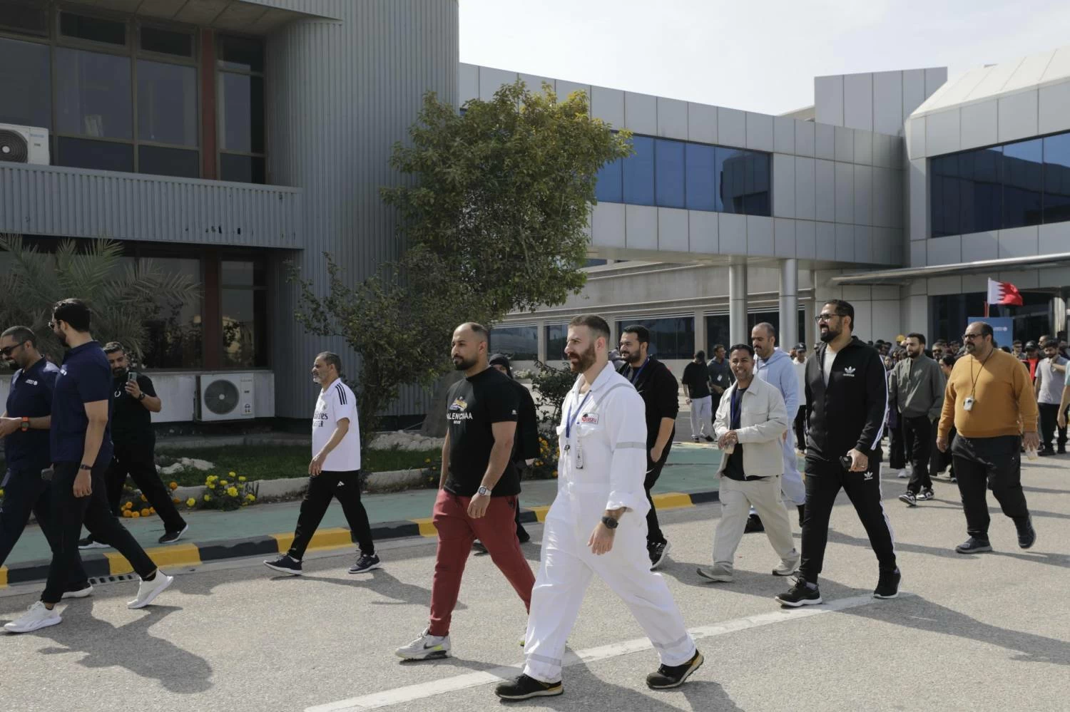 "أسري" تنظم فعالية رياضية تزامنًا مع اليوم الرياضي البحريني