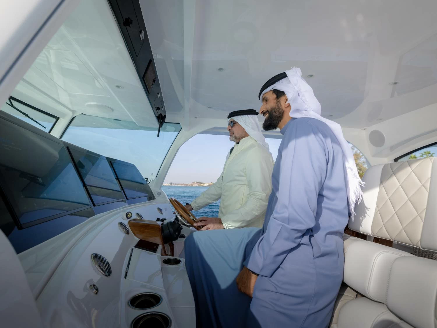 الملك: أرخبيل البحرين غني بكل الثروات البحرية التي تساعد على الرياضة والحياة والاقتصاد