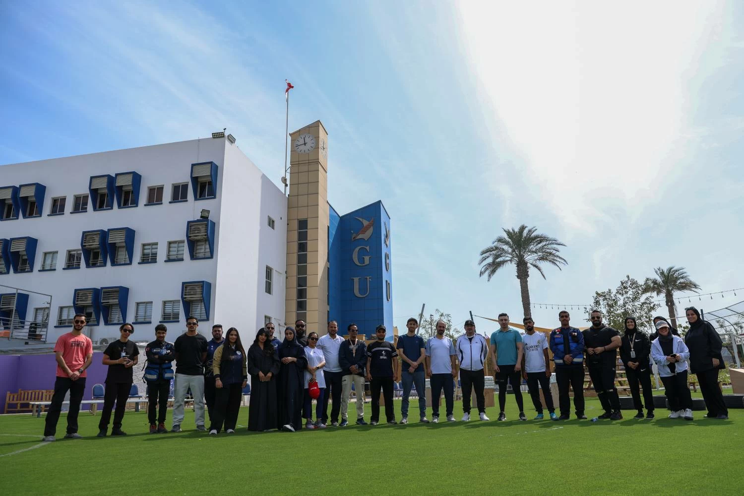 الجامعة الخليجية تحتفي بيومها الرياضي بمشاركة واسعة