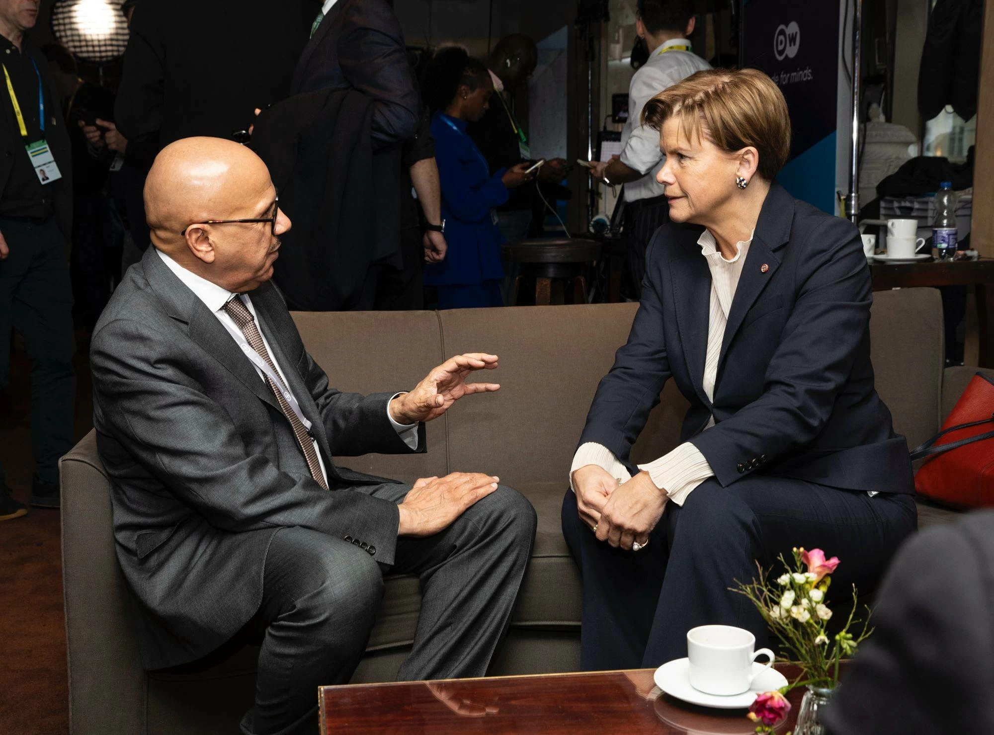 &nbsp;وزير&nbsp;الخارجية&nbsp;يلتقي&nbsp;مع&nbsp;وزيرة&nbsp;خارجية&nbsp;لاتفيا&nbsp;ويبحث علاقات التعاون بين البلدين