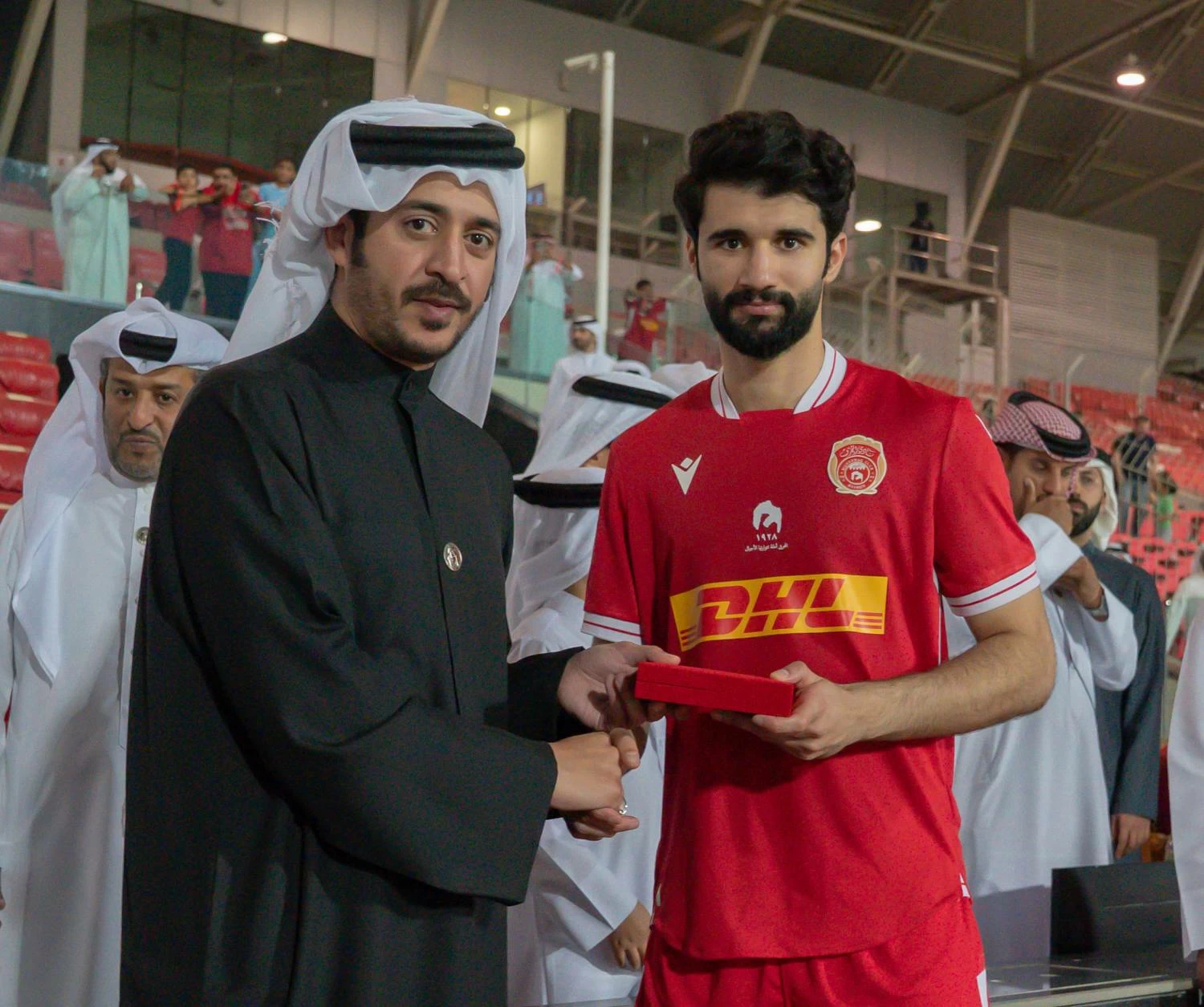 خالد بن حمد يتوج الرفاع بطلا لكأس سموه لكرة القدم بعد فوزه على المحرق