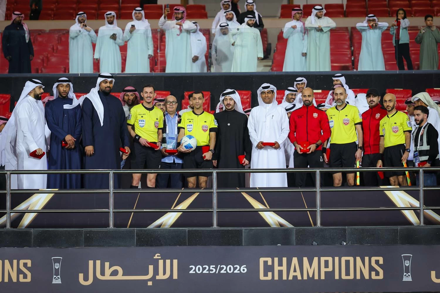 خالد بن حمد يتوج الرفاع بطلا لكأس سموه لكرة القدم بعد فوزه على المحرق