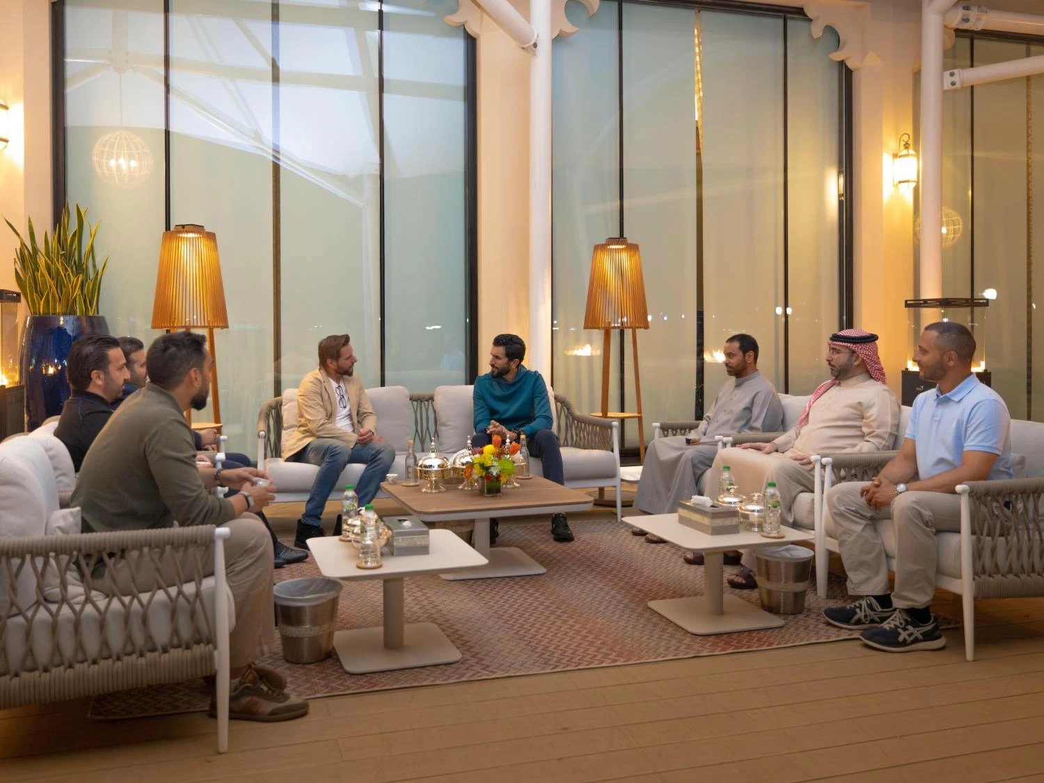 ناصر بن حمد يستقبل النجم الدولي شاهد أفريدي ويؤكد: ماضون في تطوير رياضة الكريكت في مملكة البحرين