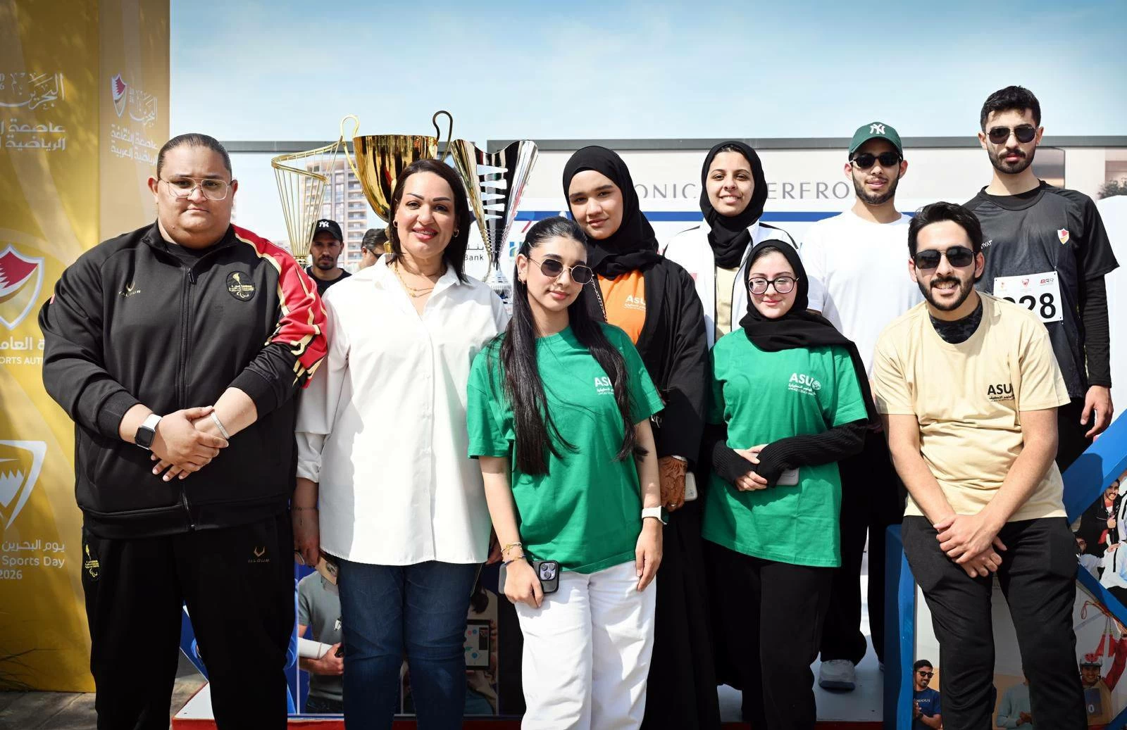 حياة جامعية نابضة بالحيوية: جامعة العلوم التطبيقية تشارك في يوم البحرين الرياضي