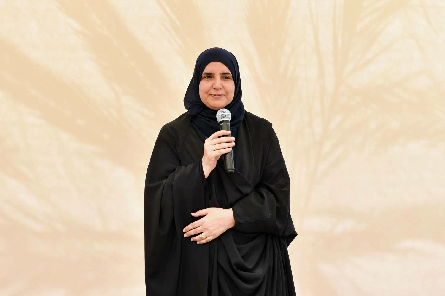 وزير شؤون البلديات والزراعة: أكثر من 220 ألف زائر لسوق المزارعين وبيع أكثر من 250 طناً من الخضروات المحلية