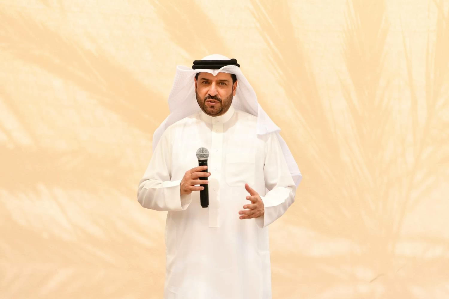 وزير شؤون البلديات والزراعة: أكثر من 220 ألف زائر لسوق المزارعين وبيع أكثر من 250 طناً من الخضروات المحلية