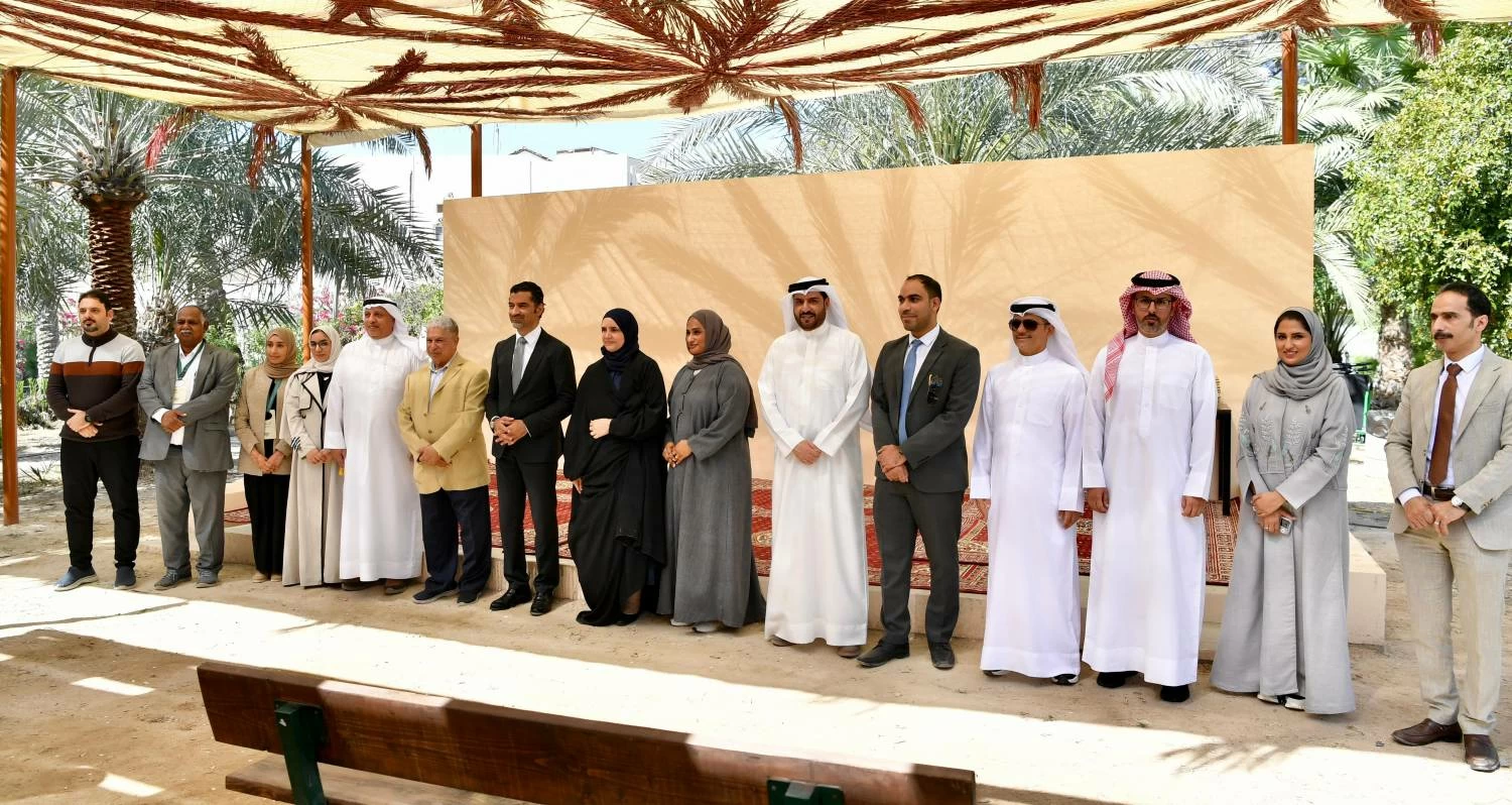 وزير شؤون البلديات والزراعة: أكثر من 220 ألف زائر لسوق المزارعين وبيع أكثر من 250 طناً من الخضروات المحلية