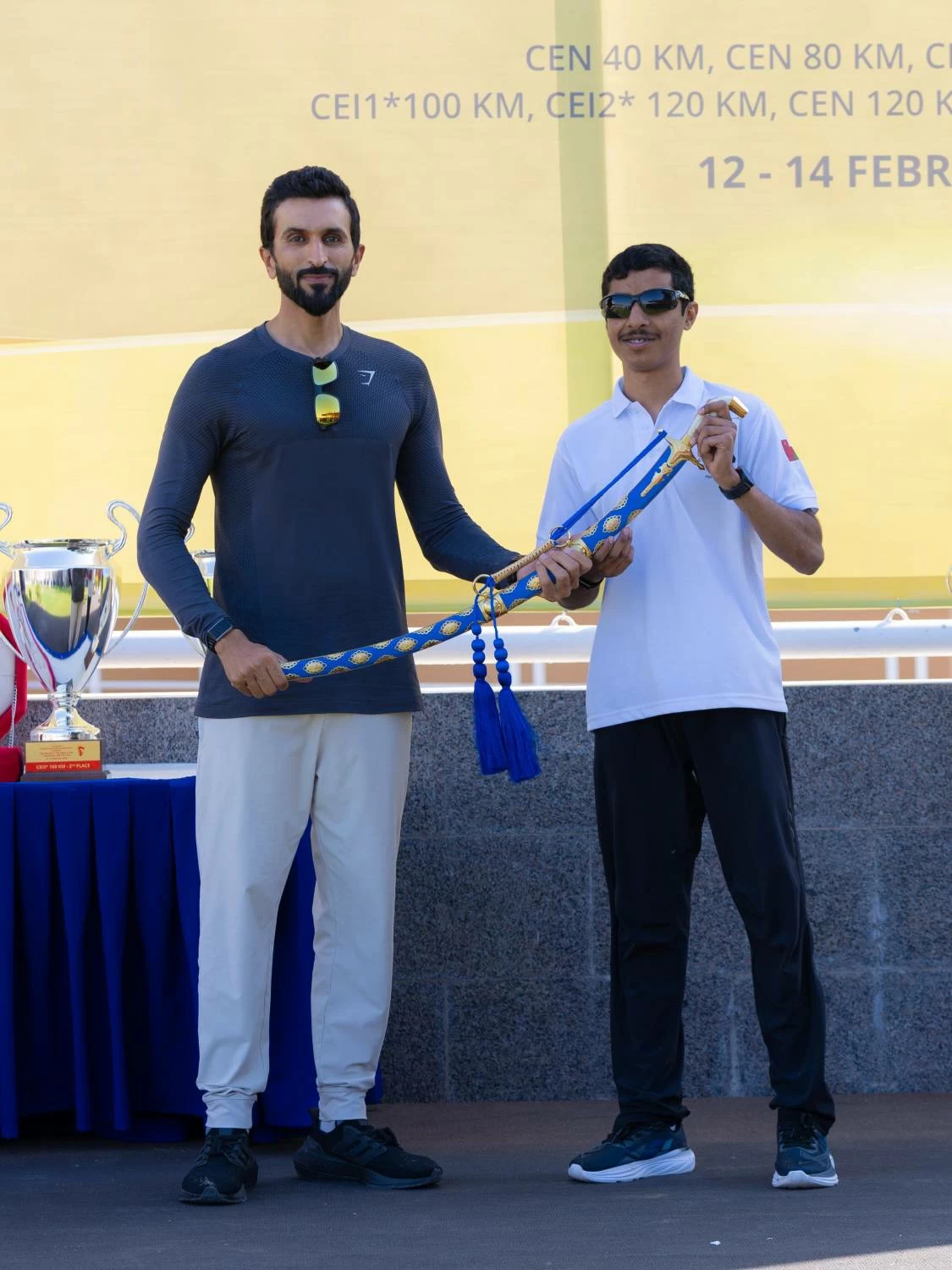 ناصر بن حمد يشهد ختام مهرجان كأس جلالة الملك المعظم لسباق القدرة