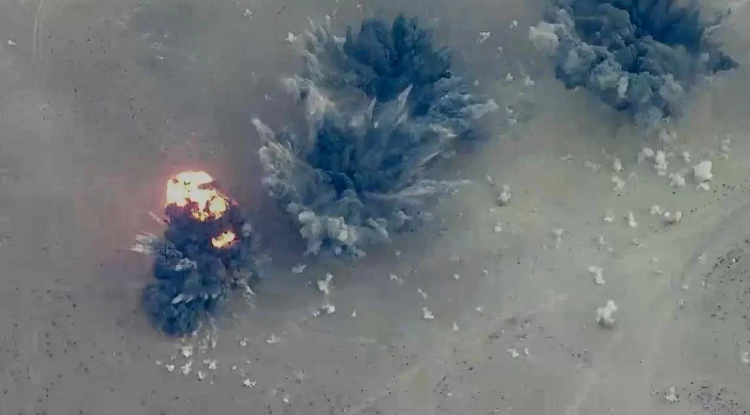 الجيش الأمريكي قصف أكثر من 30 هدفاً لـ&laquo;داعش&raquo; في سوريا