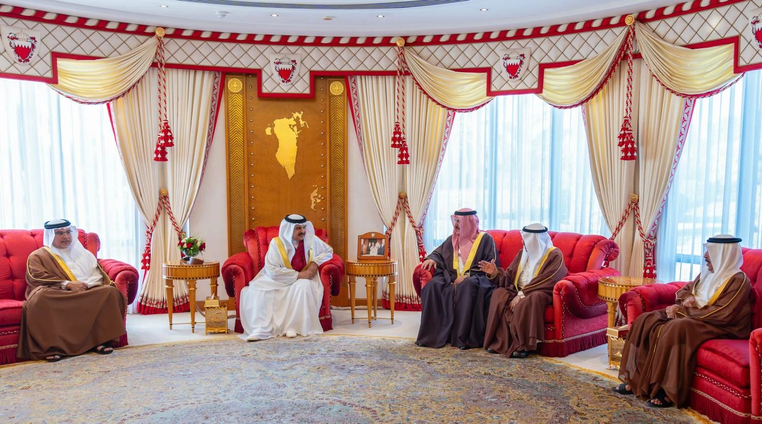 الملك يستقبل رئيسي &laquo;الشورى&raquo; و&laquo;النواب&raquo; ونائب رئيس &laquo;الأعلى للقضاء&raquo; رئيس محكمة التمييز