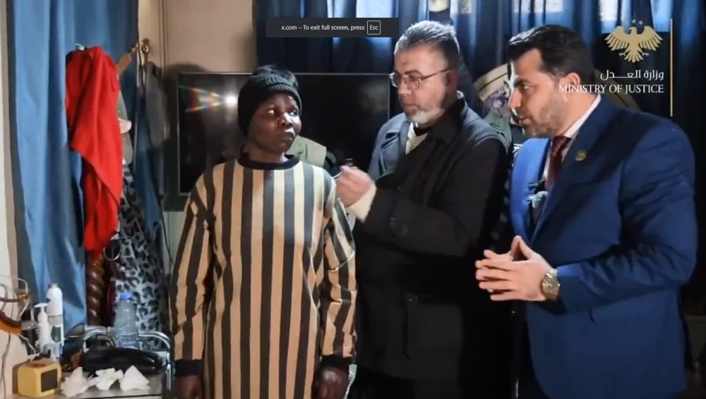 فيديو.. قاتلة الفنانة هدى شعراوي تمثل الجريمة