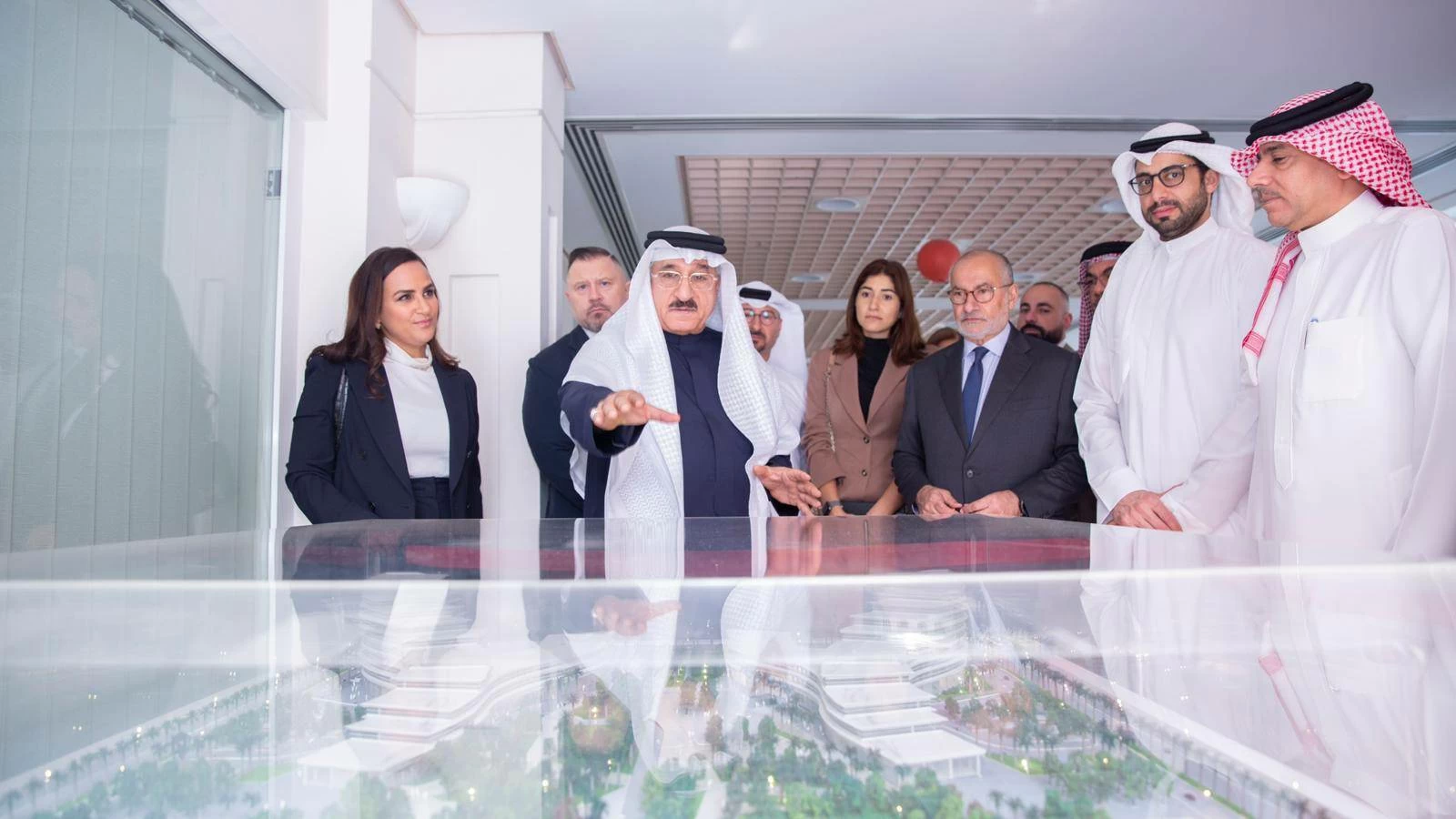 الجامعة الأهلية تدشّن أكبر مشروع للطاقة الشمسية في مدينة سلمان