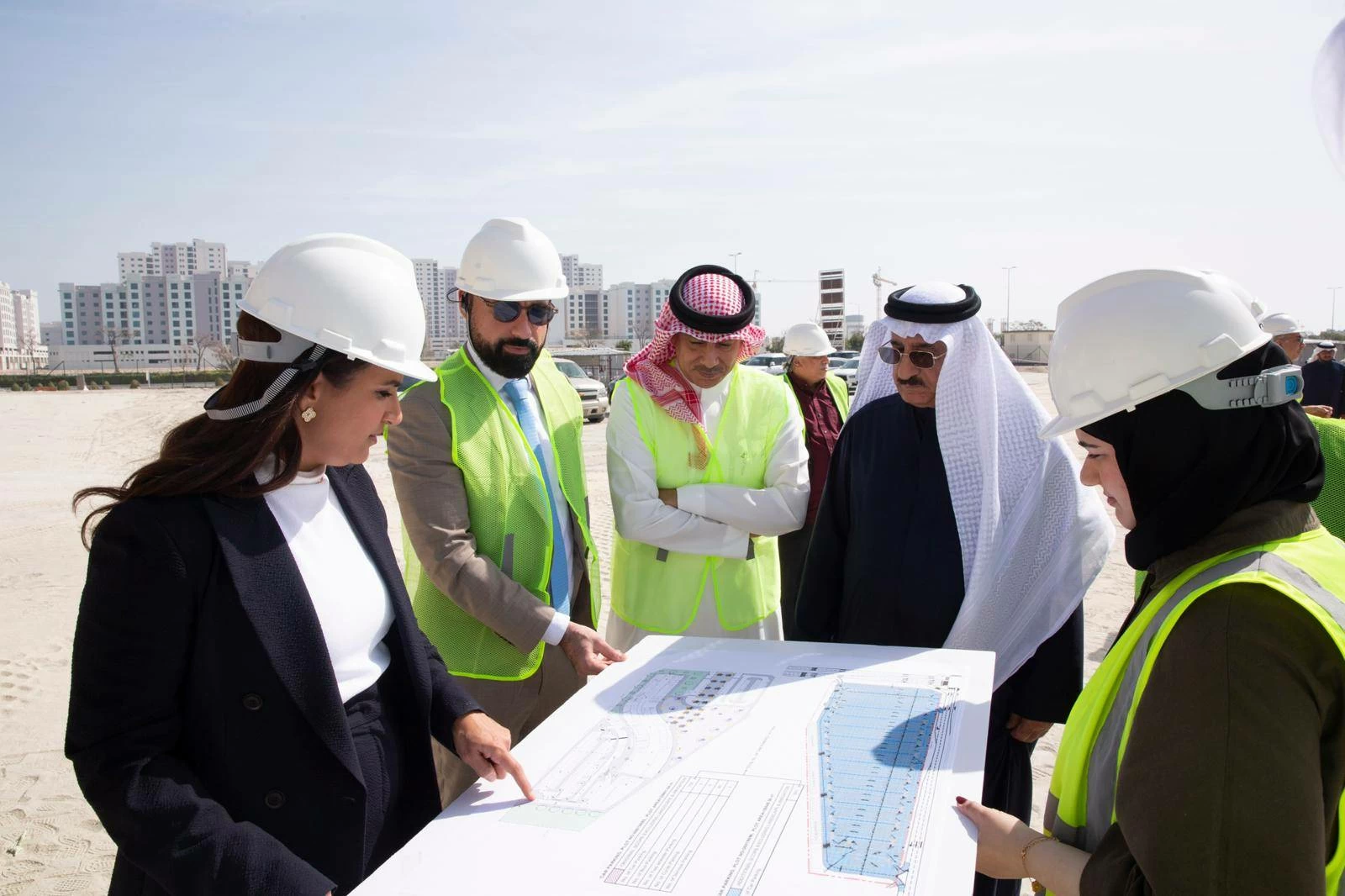 الجامعة الأهلية تدشّن أكبر مشروع للطاقة الشمسية في مدينة سلمان