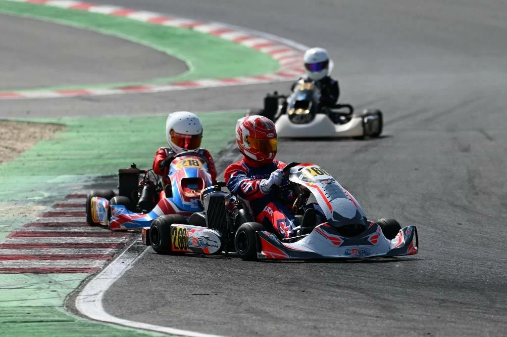 ريان نجار وراكان الفايز يتألقان في سادس وسابع جولات تحدي البحرين روتاكس ماكس