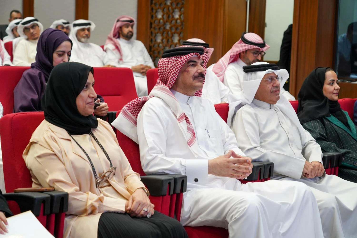 أمانة النواب تنظم جلسة حوارية بالتعاون مع "الأعلى للبيئة" بمناسبة  يوم البيئة الوطني