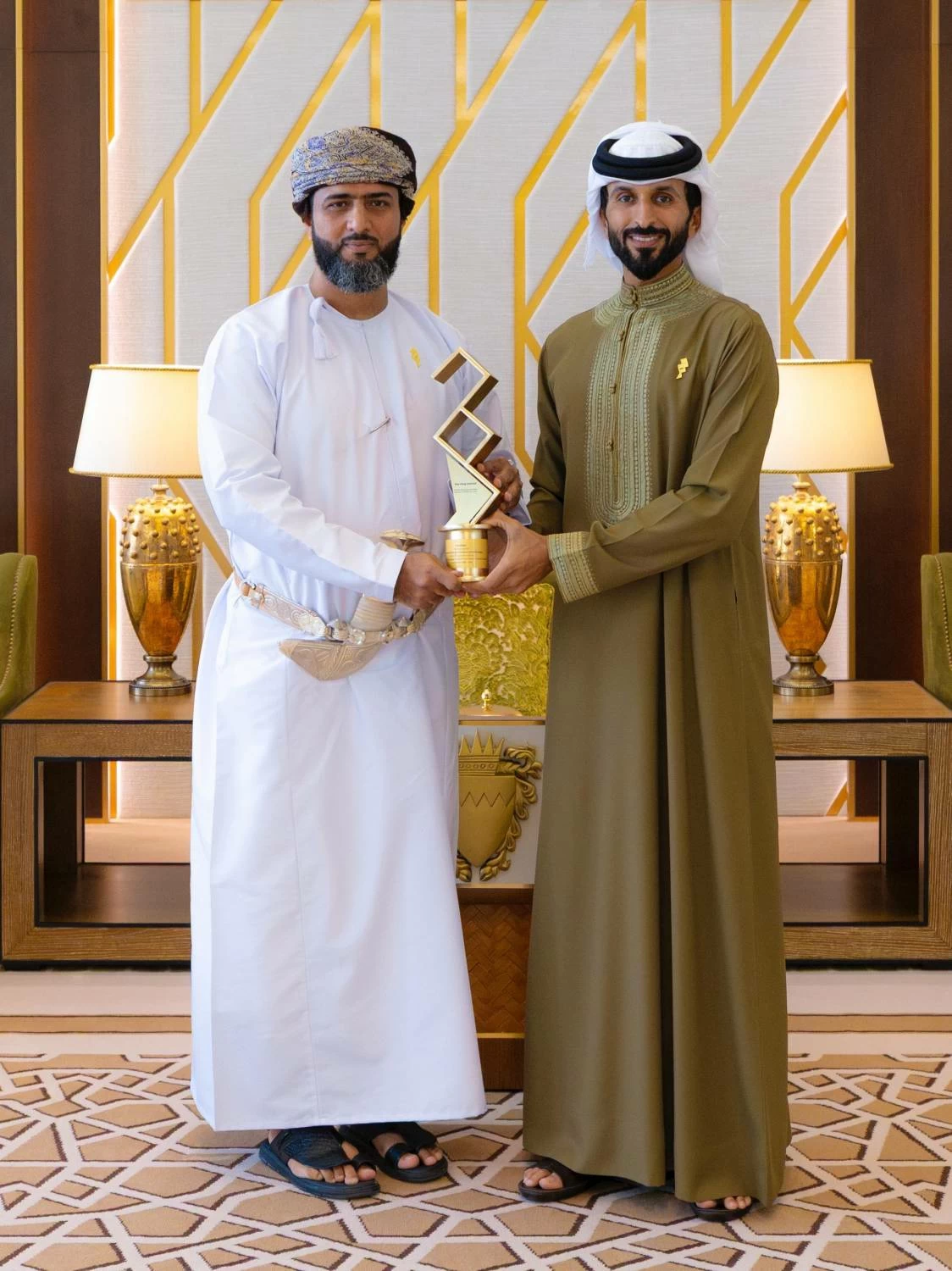 الفائزون بجائزة الملك حمد لتمكين الشباب: الجائزة نقطة تحوّل تلهم الشباب وتقود مبادرات مستدامة