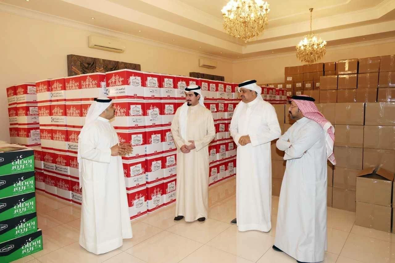 محافظة العاصمة تطلق حملة توزيع السلال الرمضانية تعزيزاً لقيم التكافل المجتمعي