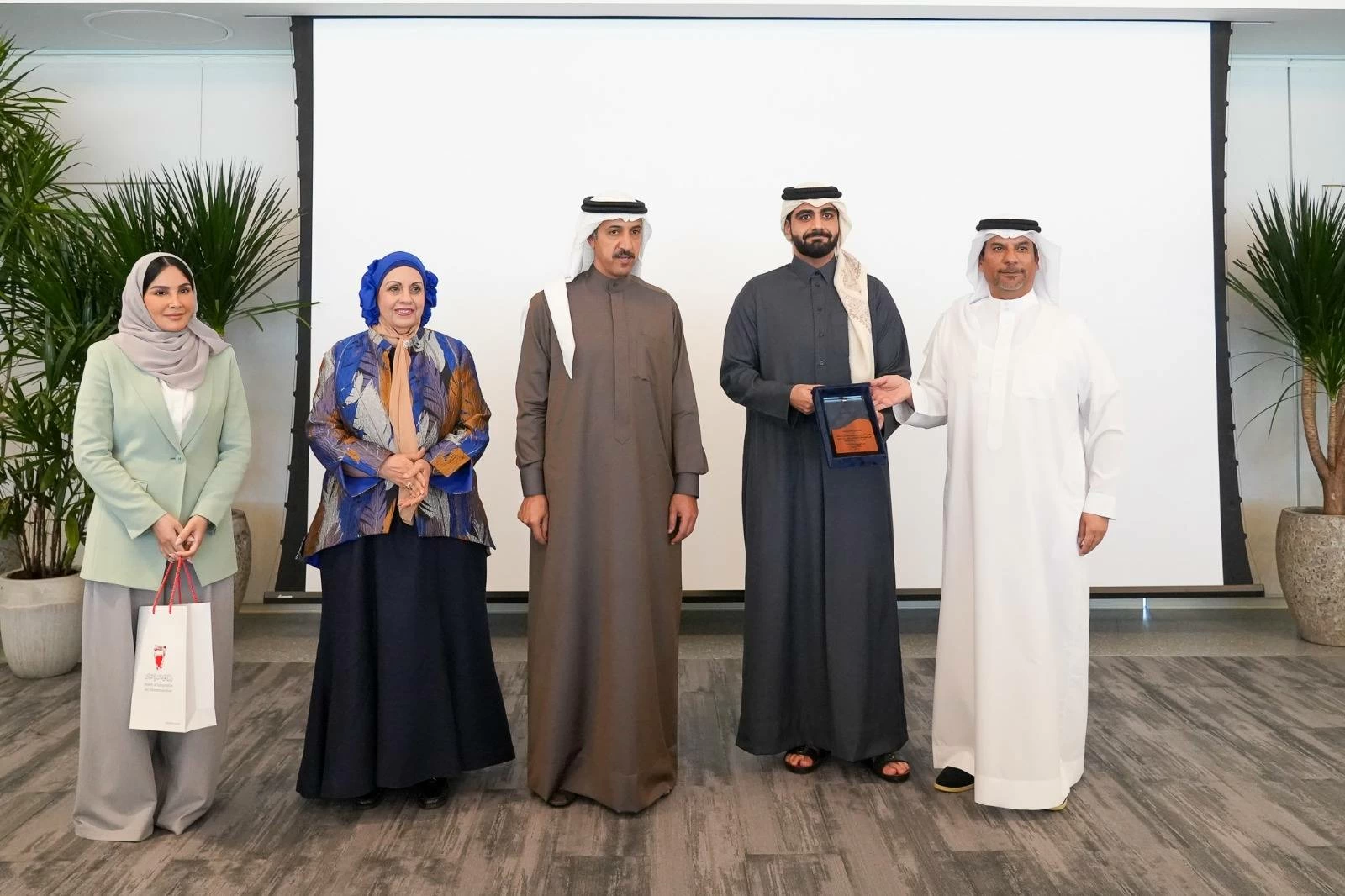 وزارة المواصلات والاتصالات تطلق حزمة من مبادراتها للاستدامة