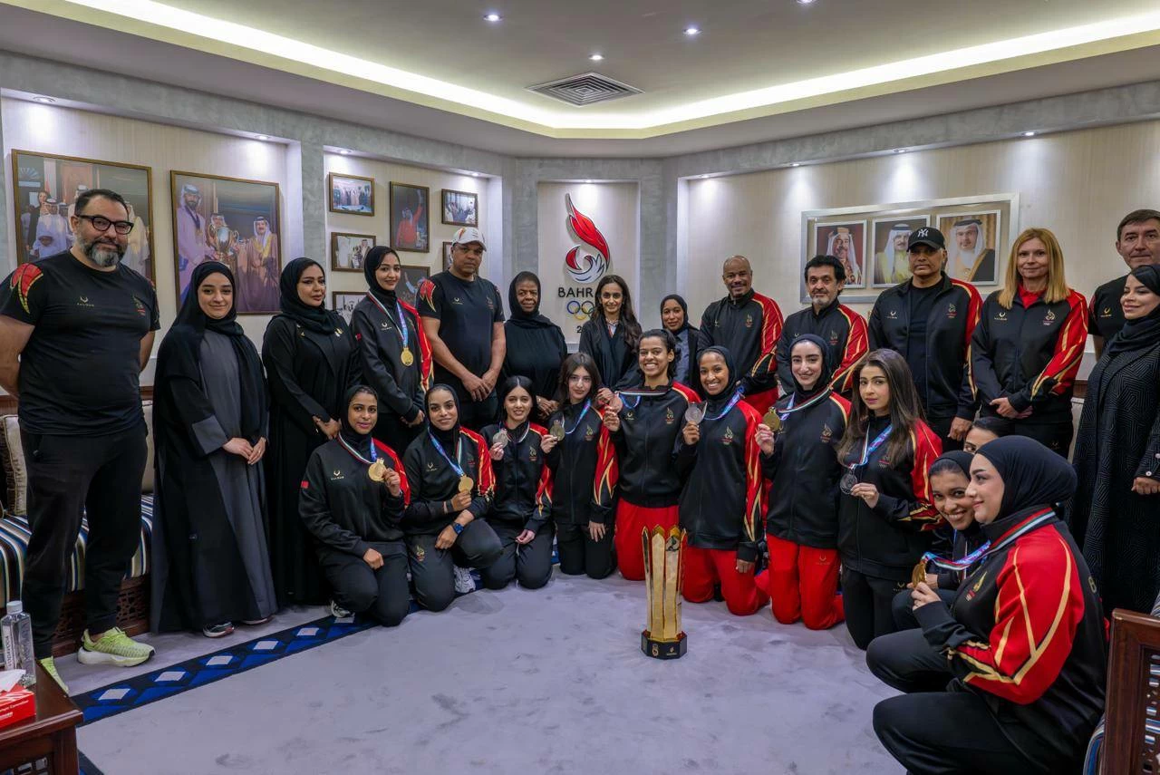 حصة بنت خالد تستقبل بطلات دورة ألعاب الأندية العربية وتشيد بإنجازاتهن