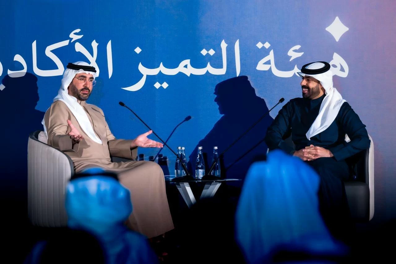 أمين عام "الأعلى للشباب والرياضة" يلتقي أعضاء هيئة التميز الأكاديمي