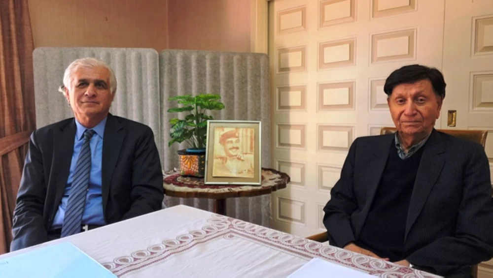 مستشار الملك للشؤون الاقتصادية يستقبل الدكتور جاسم حاجي