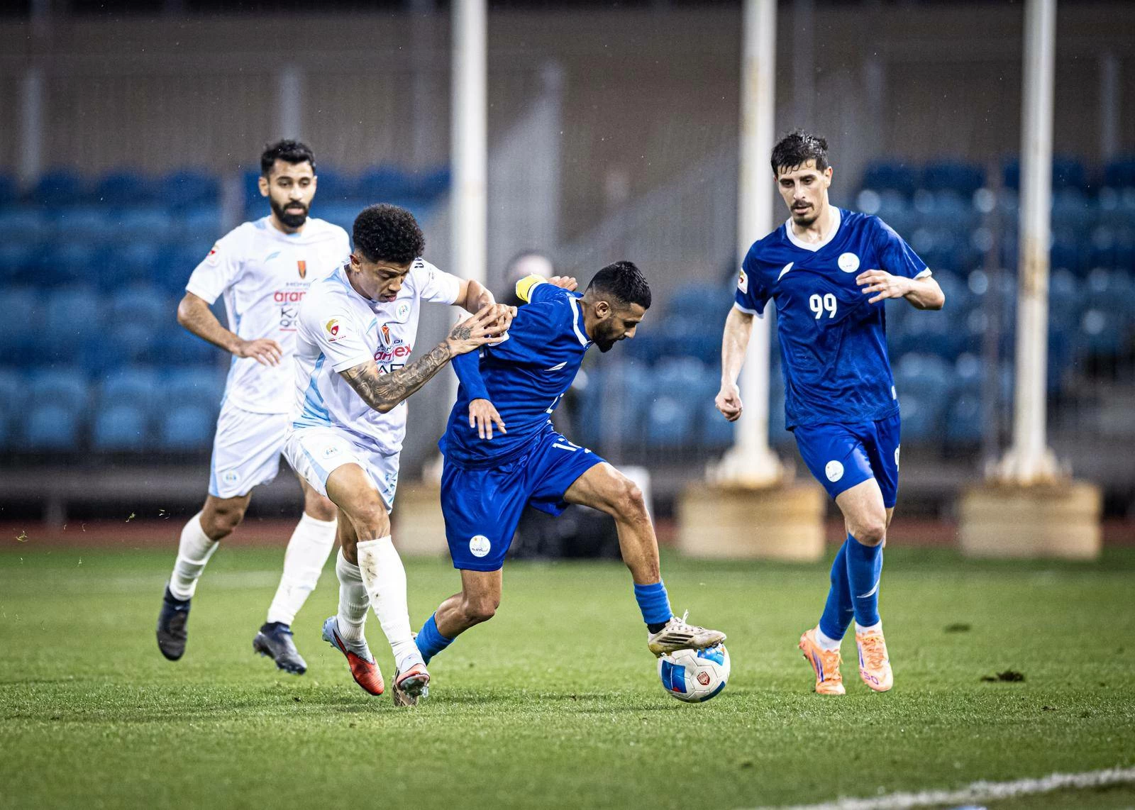 دوري ناصر بن حمد الممتاز يدخل "مرحلة الحسم" صراع خلداوي محرقاوي على الصدارة