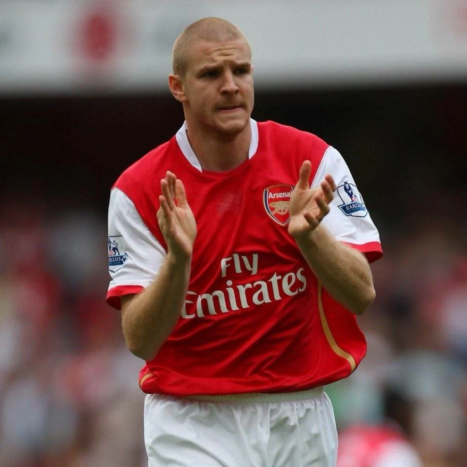 الاتحاد البحريني لكرة القدم يستقبل فيليب سينديروس لمتابعة منظومة اكتشاف المواهب