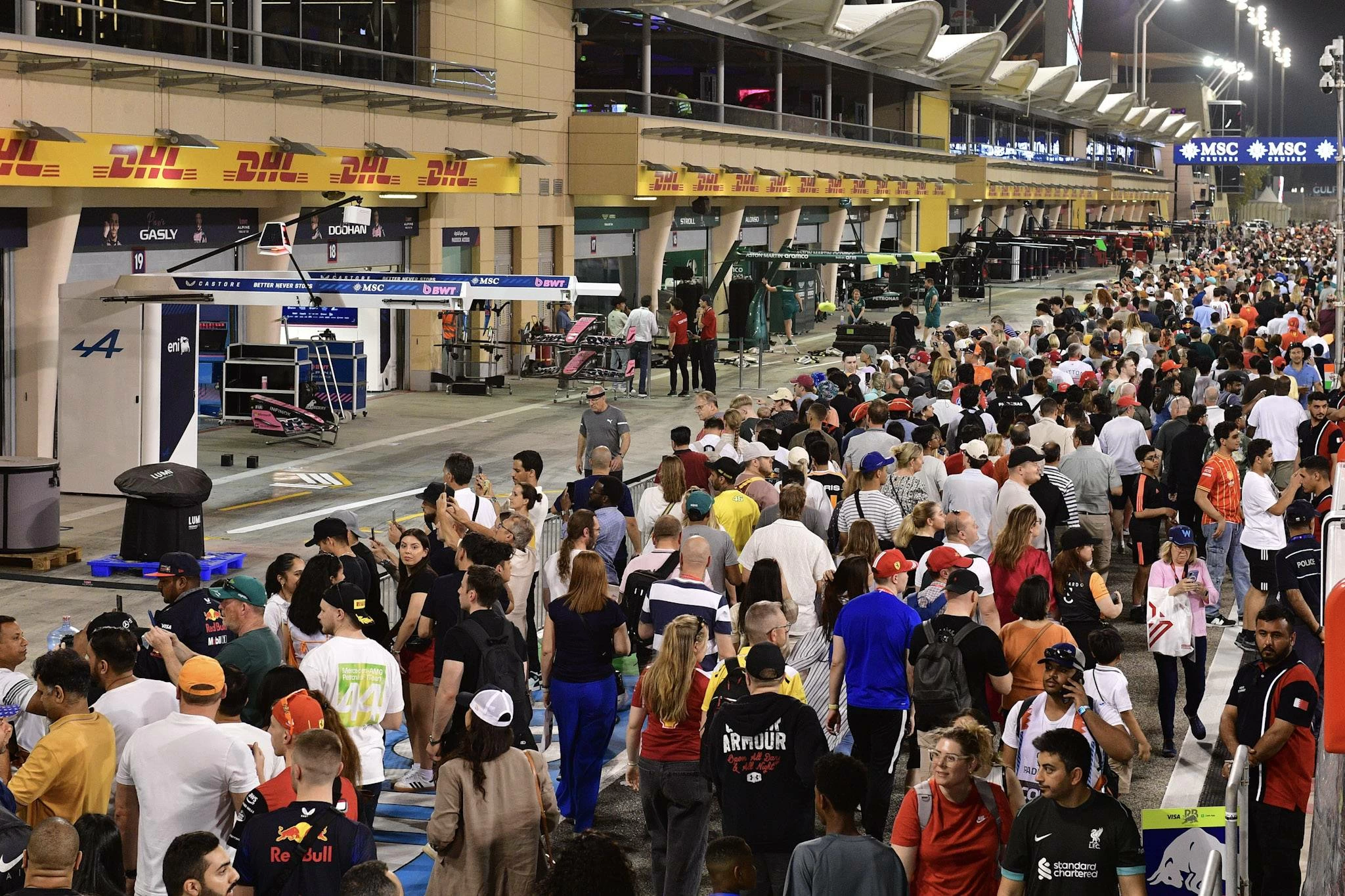 حلبة البحرين الدولية تفتح أبوابها لاستقبال جماهير تجارب الفورمولا وان