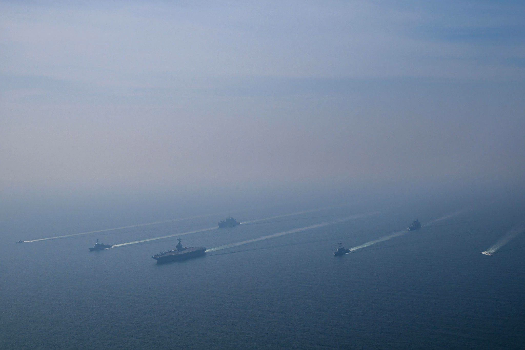 &laquo;أكسيوس&raquo;: واشنطن تقترب من مواجهة عسكرية واسعة مع إيران