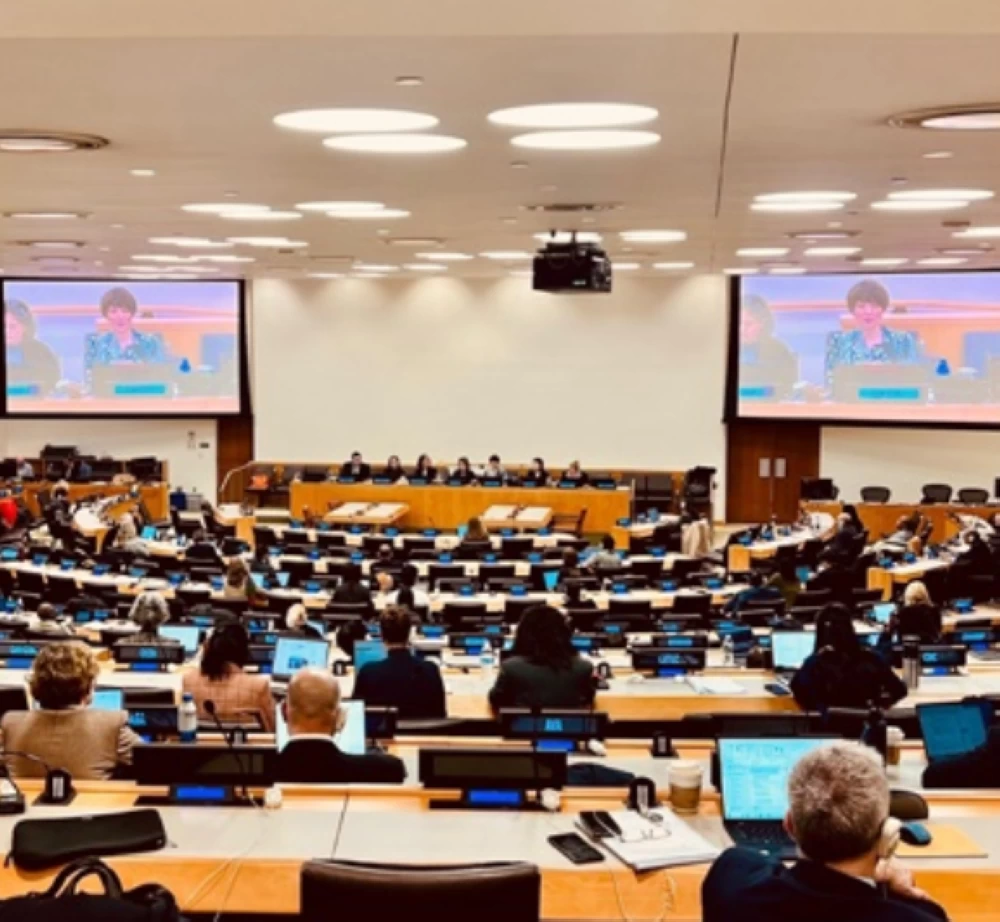 وفد البحرين يشارك في ندوة لجنة الأمم المتحدة للقانون التجاري الدولي حول الذكاء الاصطناعي