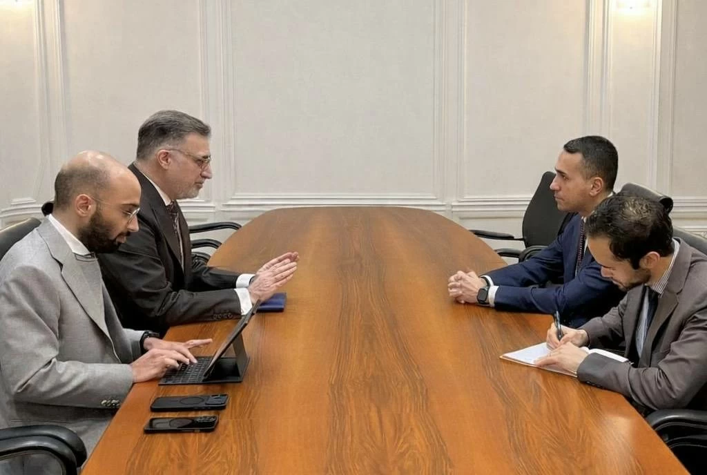 سفير البحرين لدى بلجيكا ورئيس بعثتها بالاتحاد الأوروبي يستقبل المبعوث الخاص لمنطقة الخليج