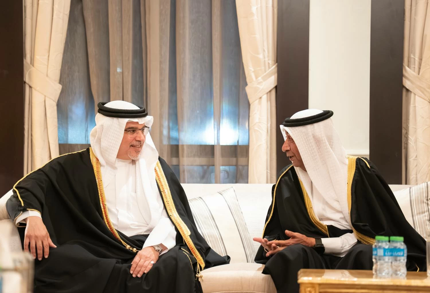 نائب جلالة الملك ولي العهد يزور عدداً من المجالس الرمضانية