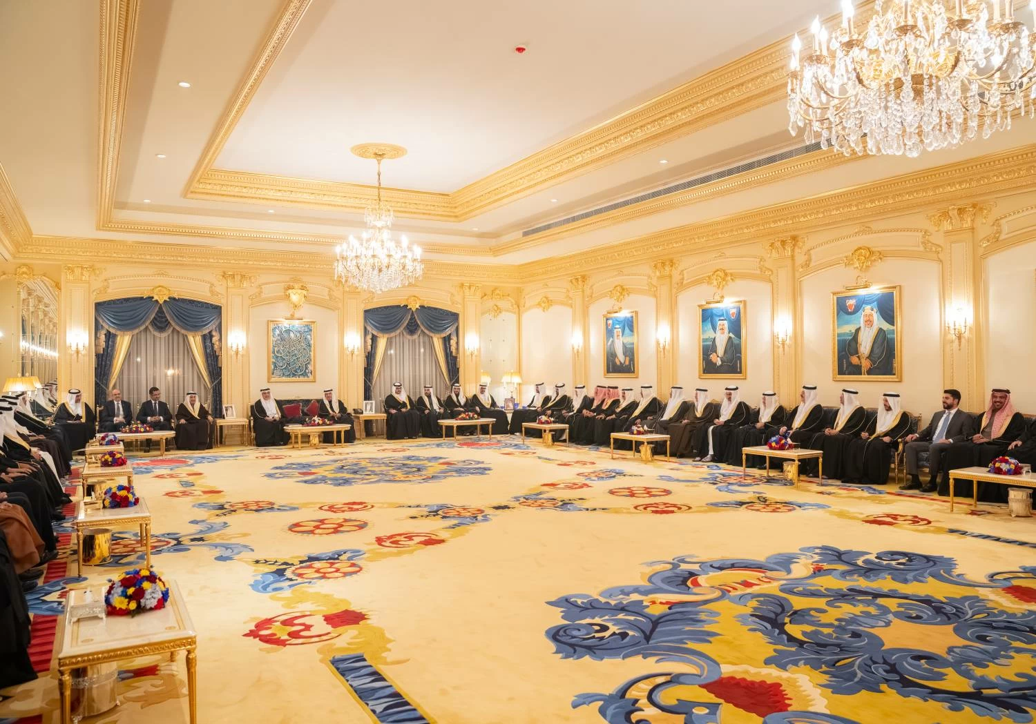 نائب جلالة الملك ولي العهد يزور عدداً من المجالس الرمضانية