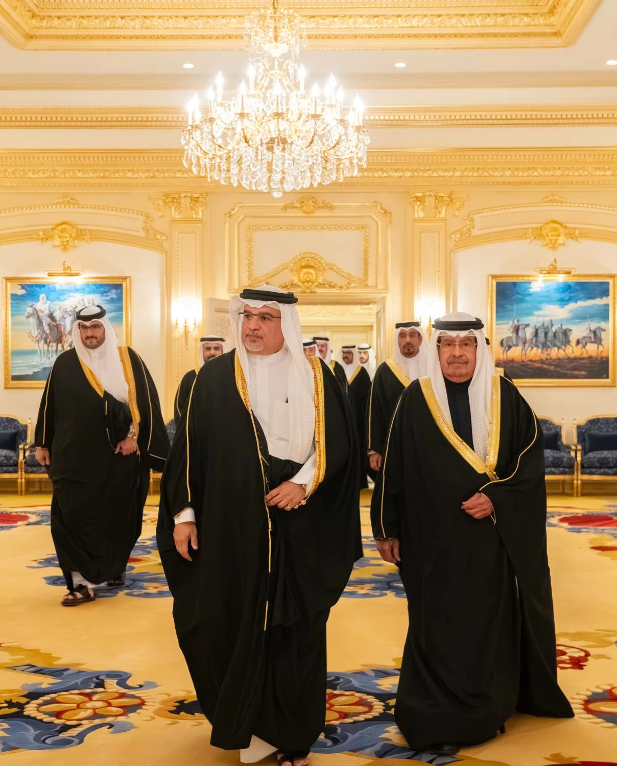 نائب جلالة الملك ولي العهد يزور عدداً من المجالس الرمضانية