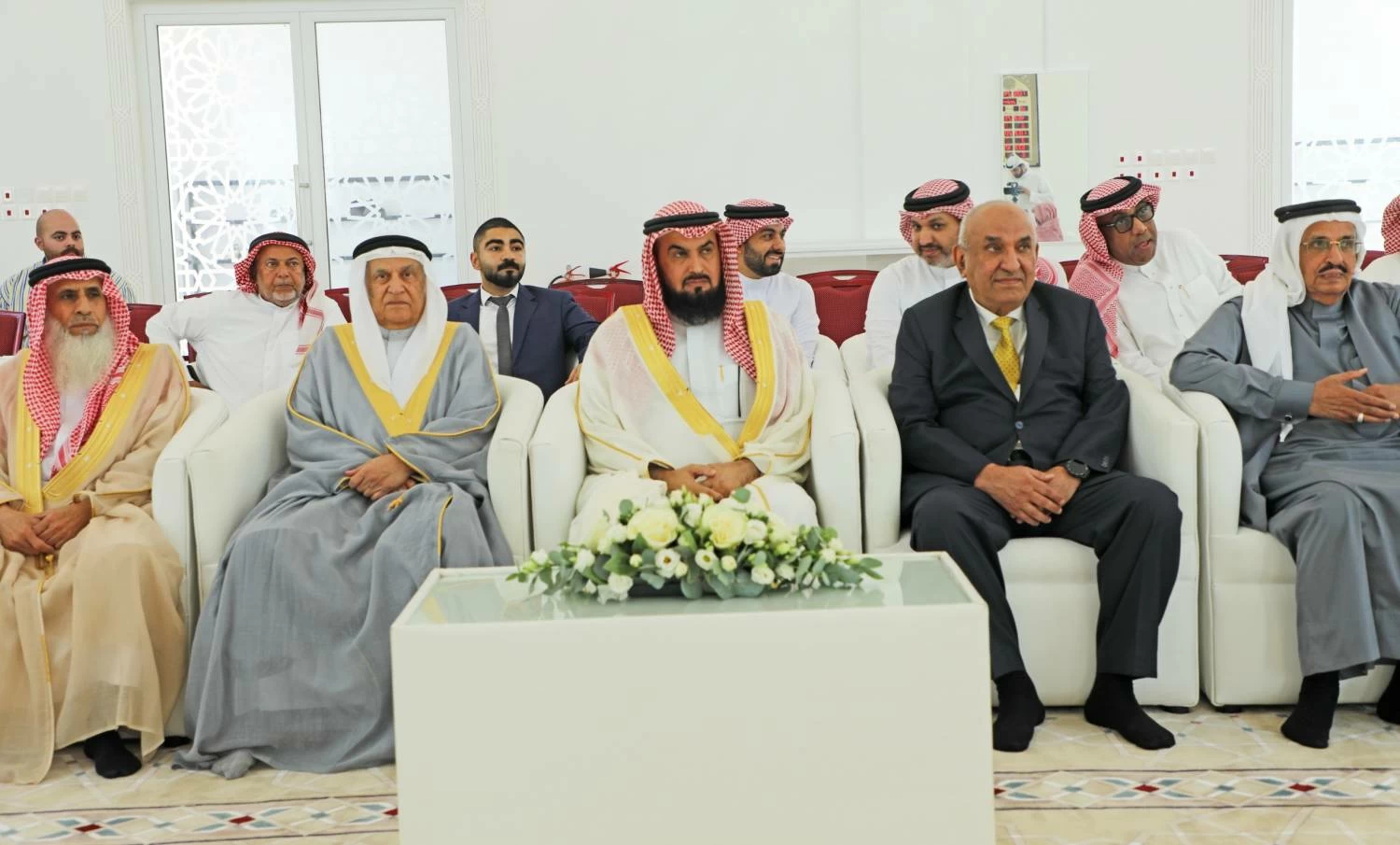 رئيس الأوقاف السنية يفتتح مسجد عبدالله بهزاد في مدينة حمد