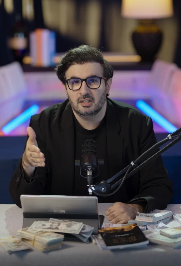 "كريبتو" يحلل طفرة "عملة ترامب" في أولى حلقاته برمضان