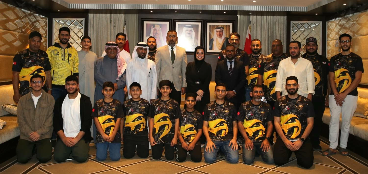 وزيرة شؤون الشباب تستقبل رئيس مركز تمكين شباب صدد وأعضاء اللجنة المنظمة لبرنامج &laquo;الحصن&raquo;