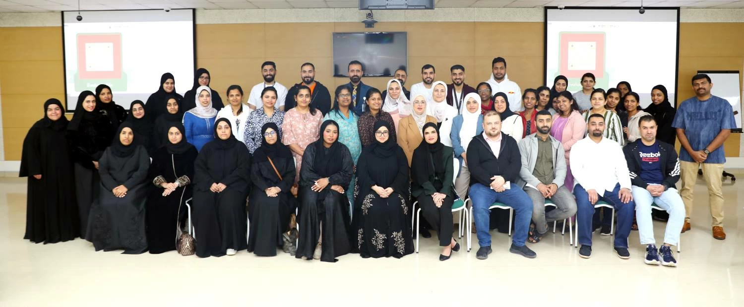 جامعة الخليج العربي تنظّم سلسلة ورش متخصصة لتأهيل المشرفين السريريين في التمريض