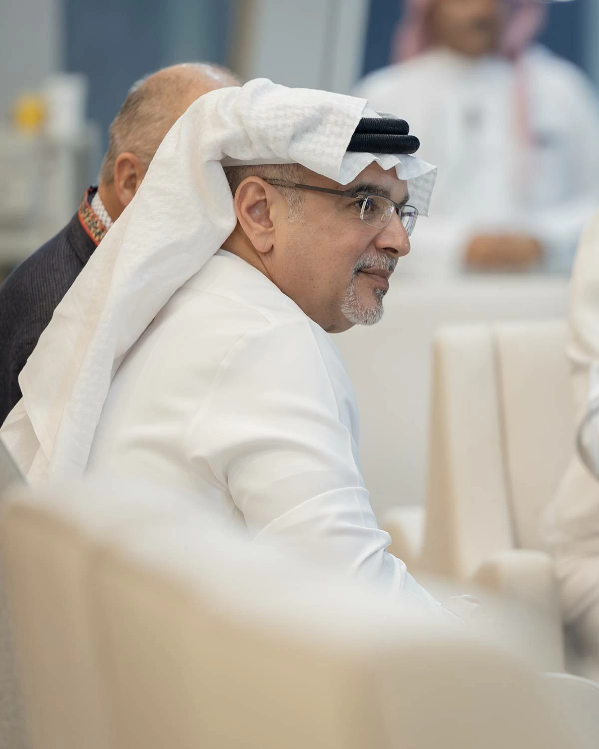 نائب الملك ولي العهد يشهد الجولة الخامسة من بطولة البحرين الدولية للخيل