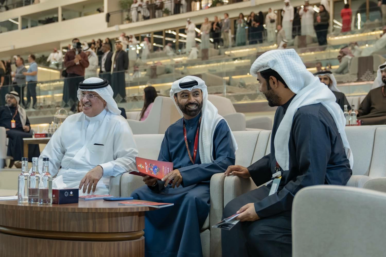 نائب الملك ولي العهد يشهد الجولة الخامسة من بطولة البحرين الدولية للخيل