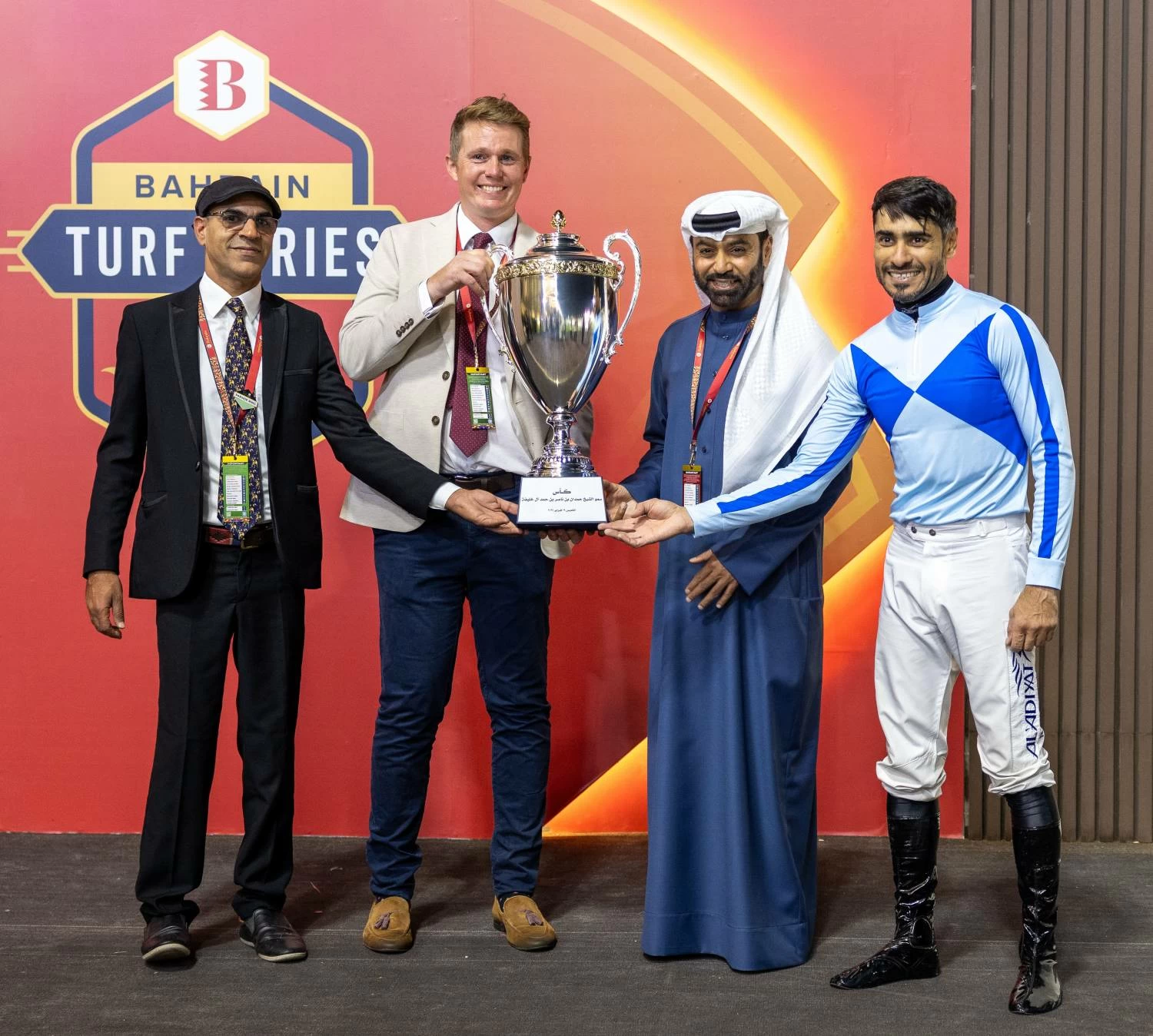 نائب الملك ولي العهد يشهد الجولة الخامسة من بطولة البحرين الدولية للخيل