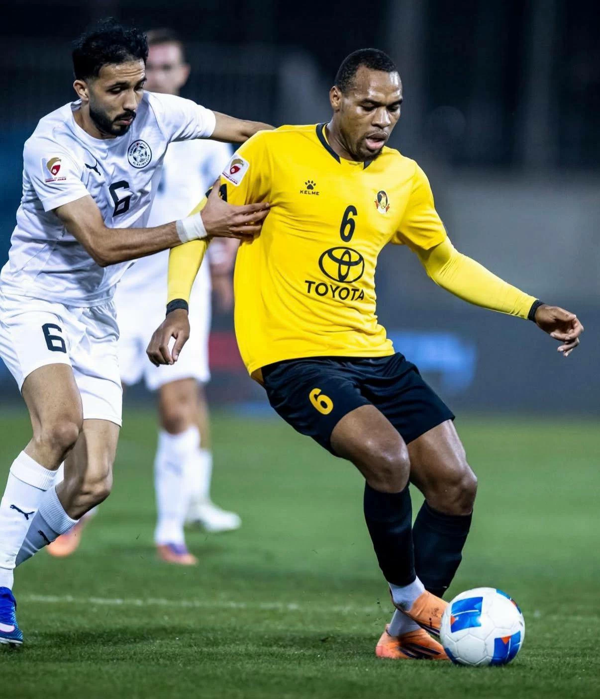 الأهلي يفوز في دربي العاصمة بدوري ناصر بن حمد الممتاز